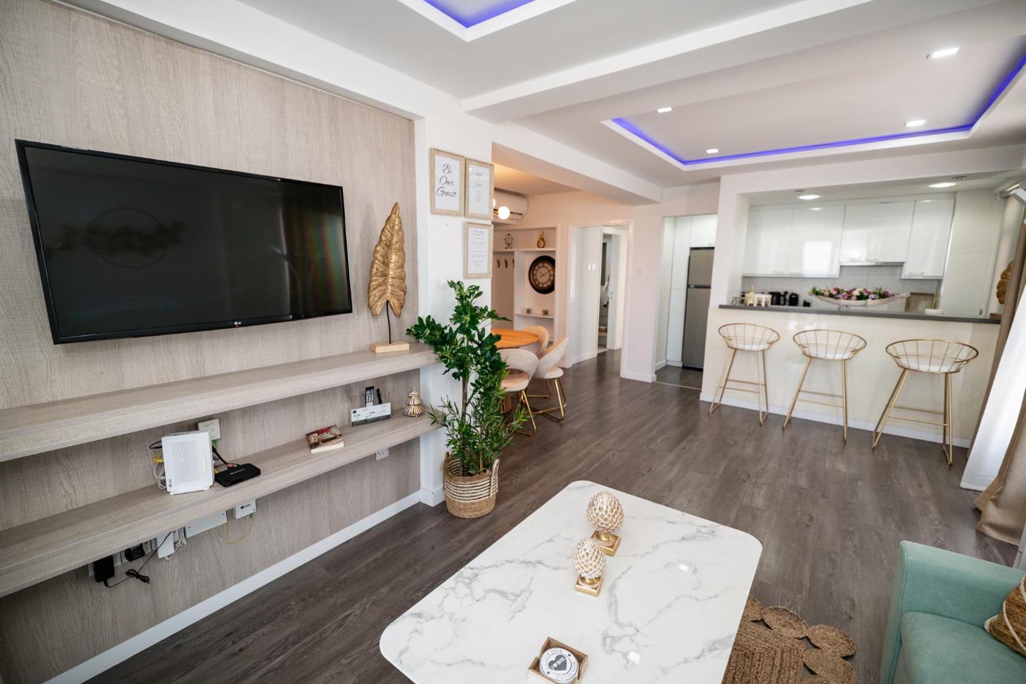 Lazuli Beachfront Apartment 144 Larnaca Exterior foto