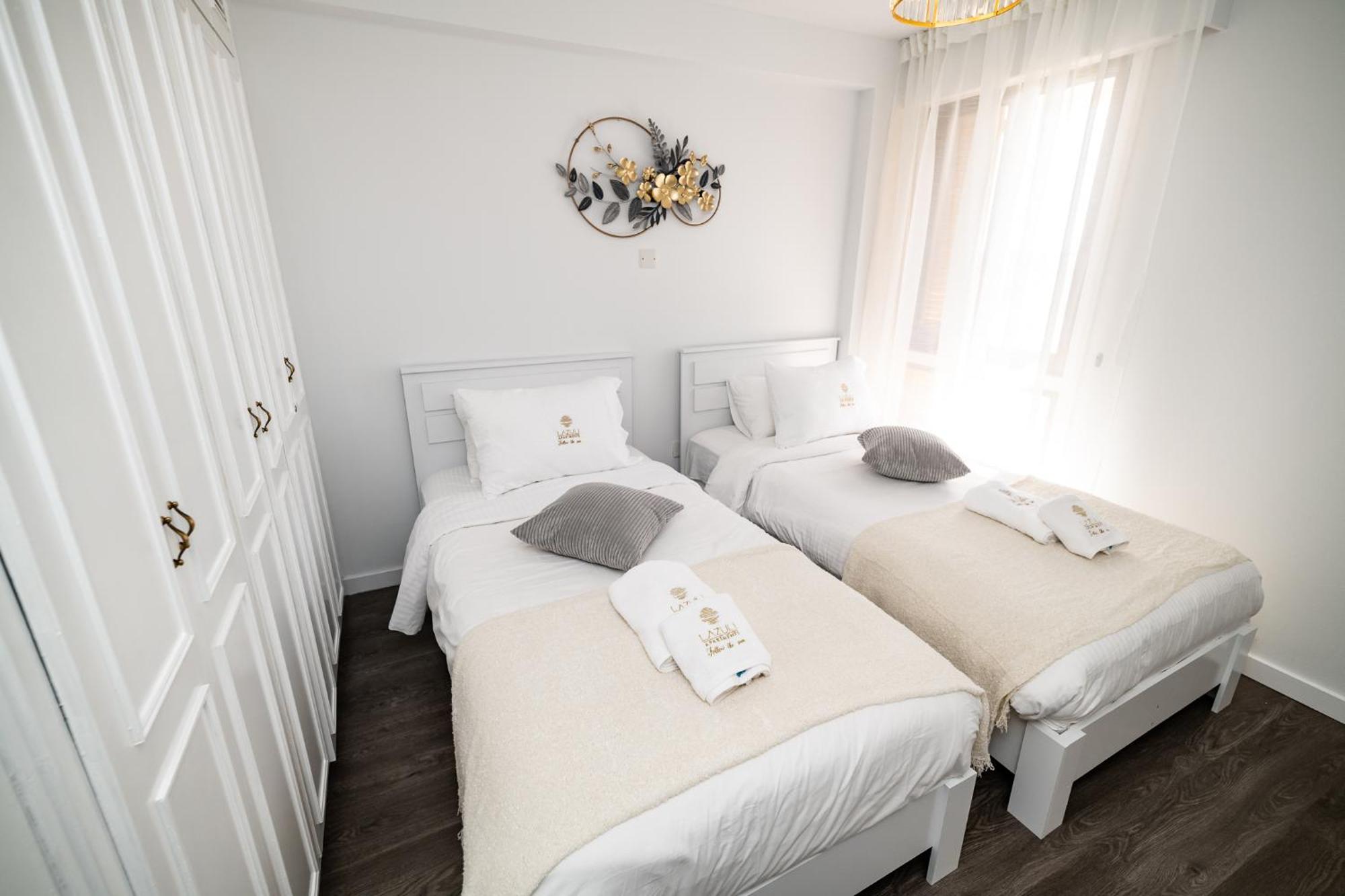 Lazuli Beachfront Apartment 144 Larnaca Exterior foto