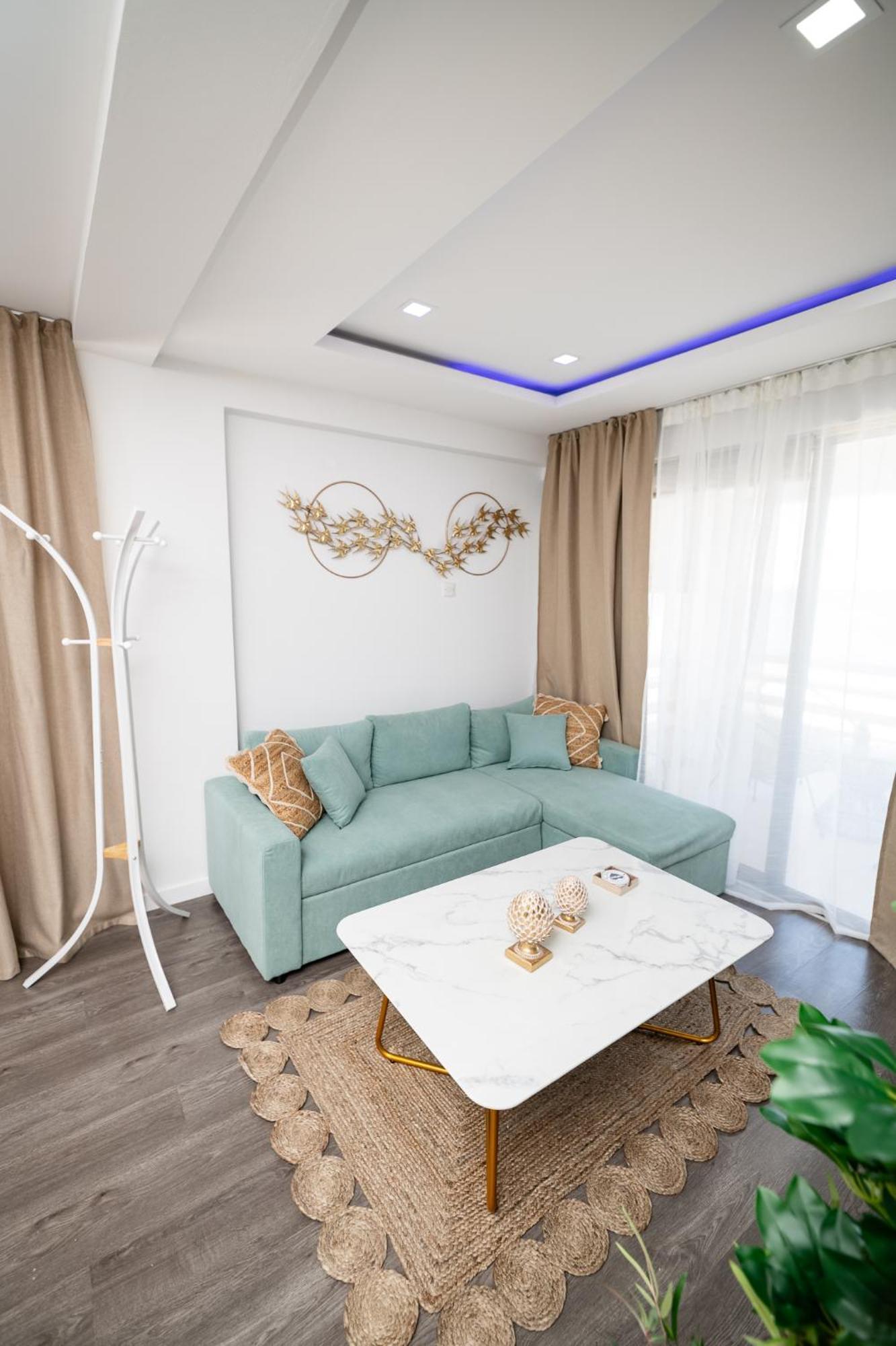 Lazuli Beachfront Apartment 144 Larnaca Exterior foto